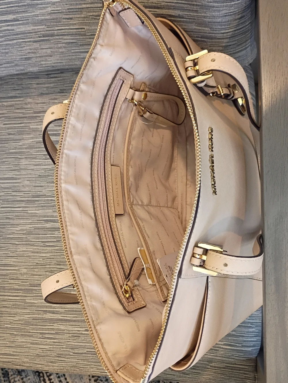 Michael Kors elegant michael